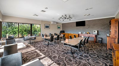 Hotel Restaurant