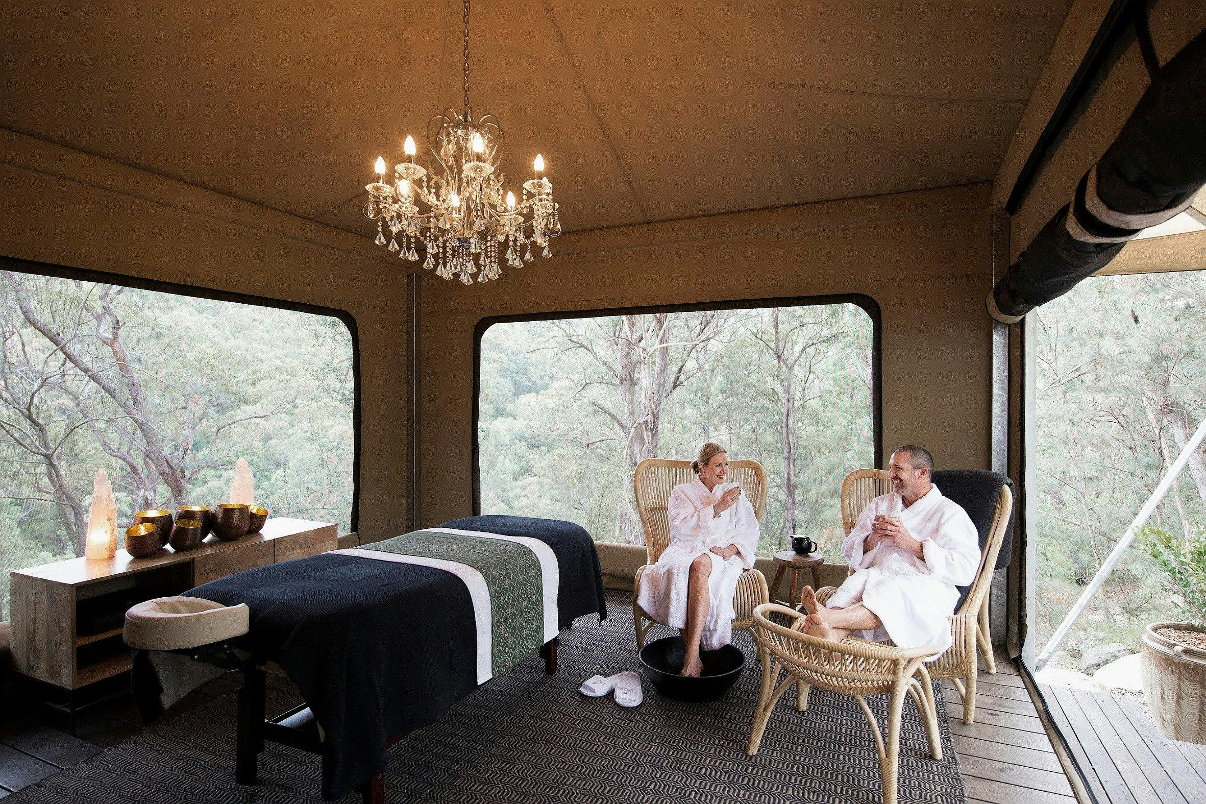 マッサージテント