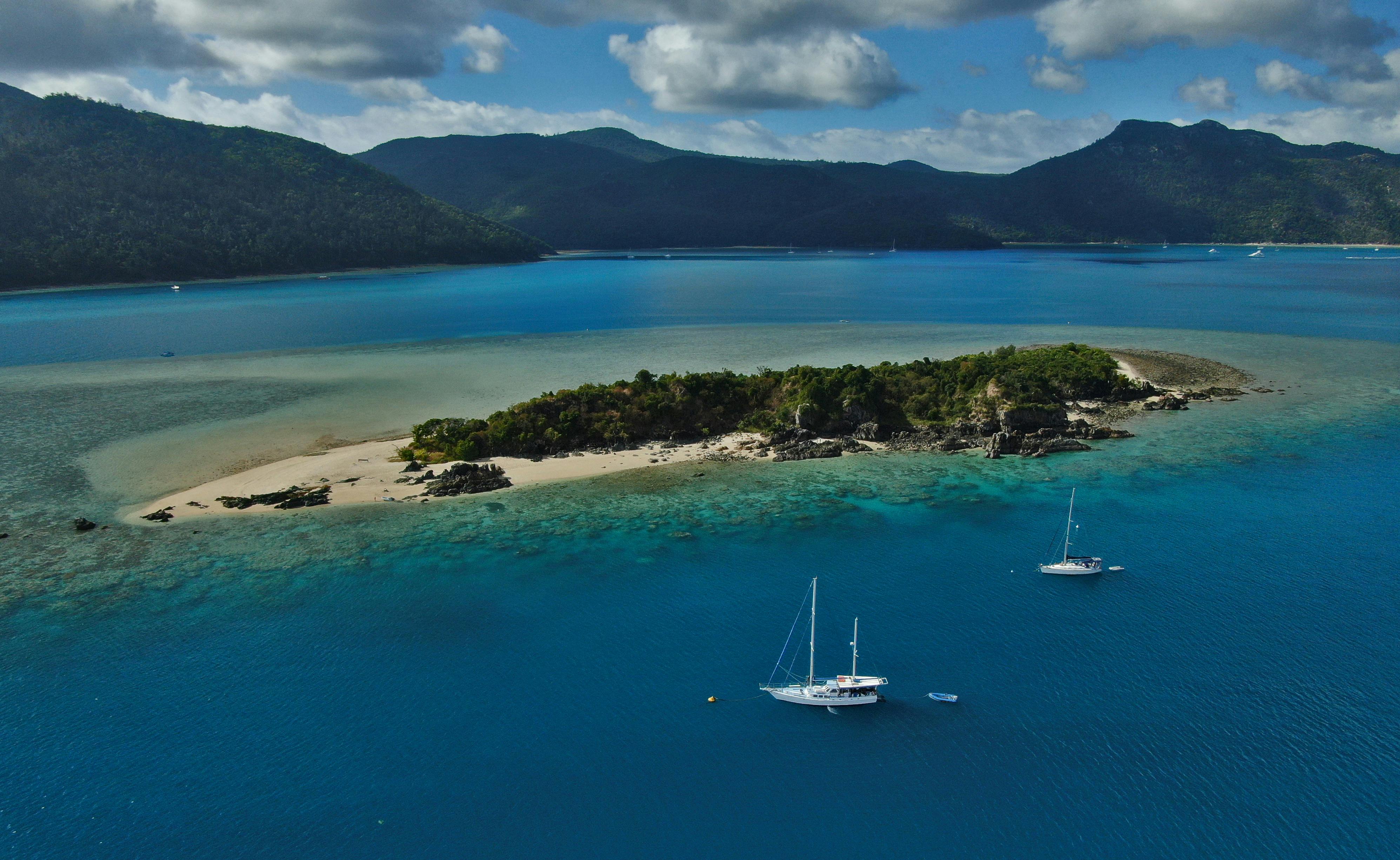 Whitsundays Sailing Adventures The Whitsundays