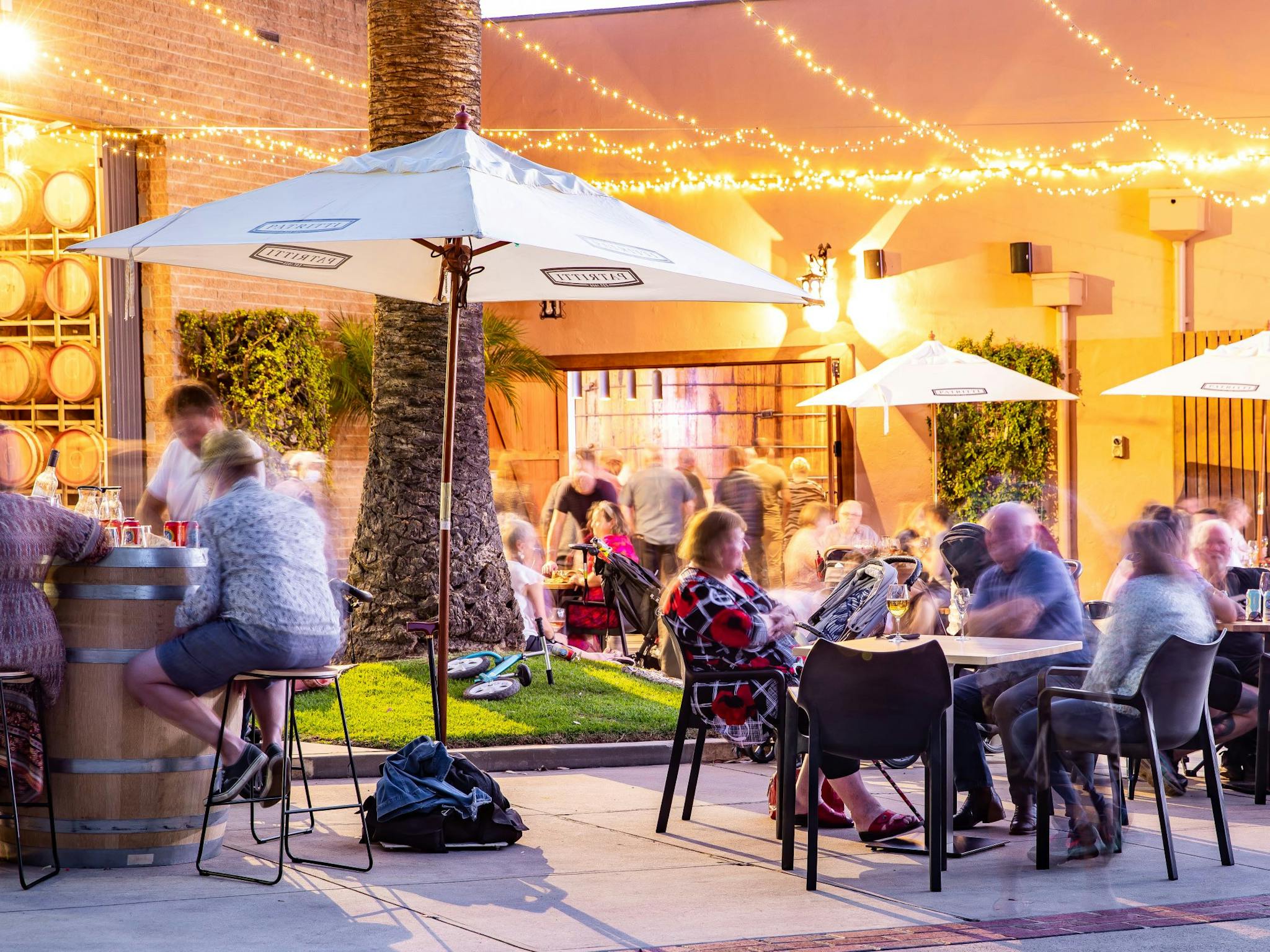 Patritti, winery, wine, cellar door, food truck, live music, sunset, night time