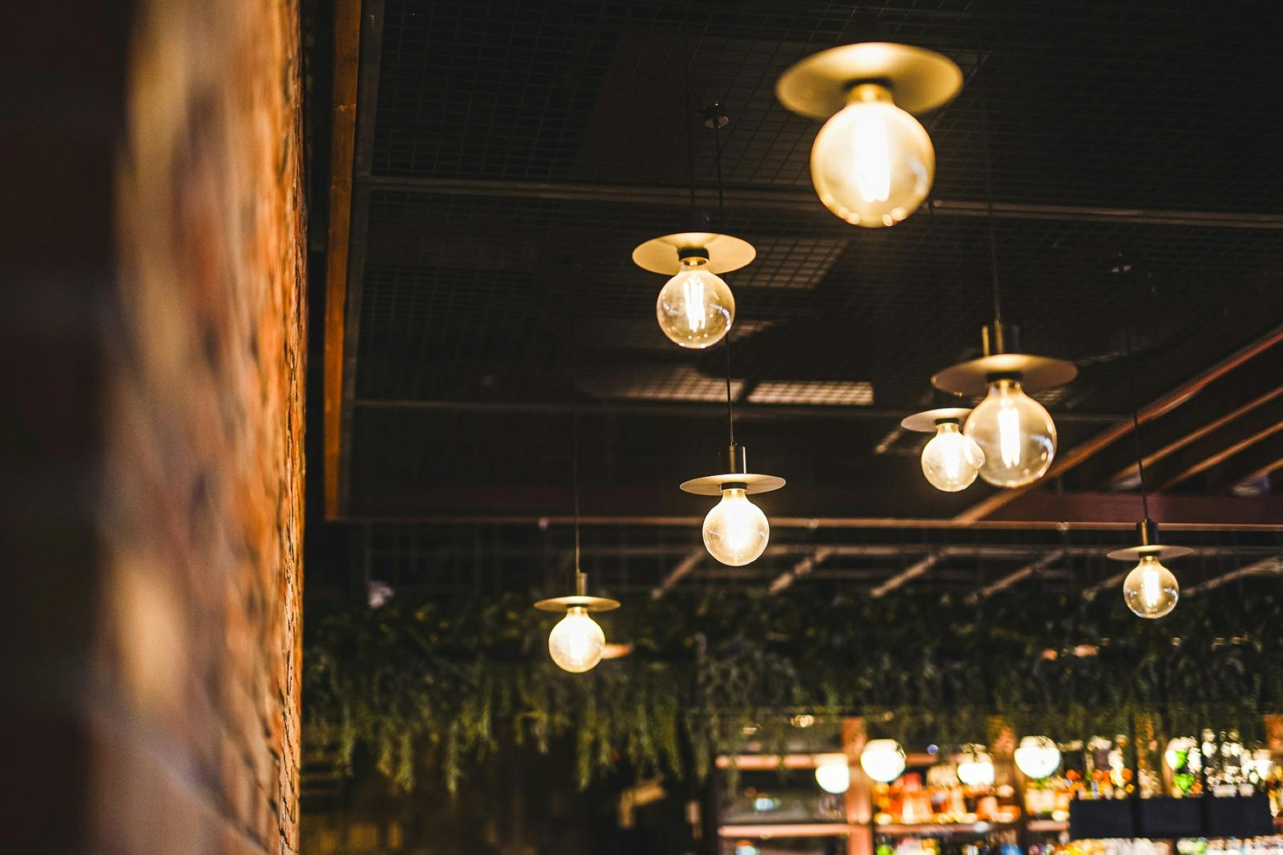 Hanging lights in Sweethearts