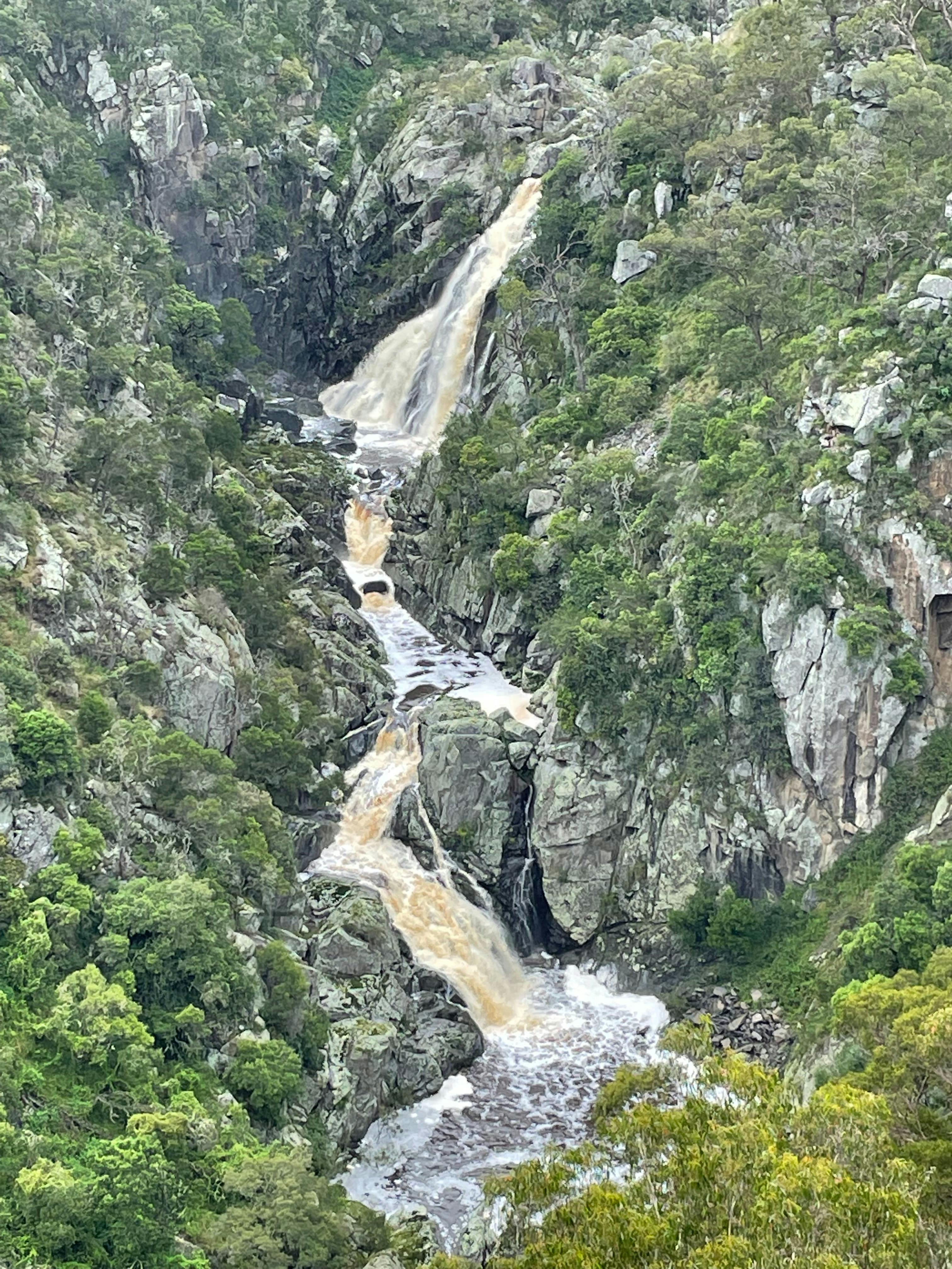 베이커스 크릭 폭포