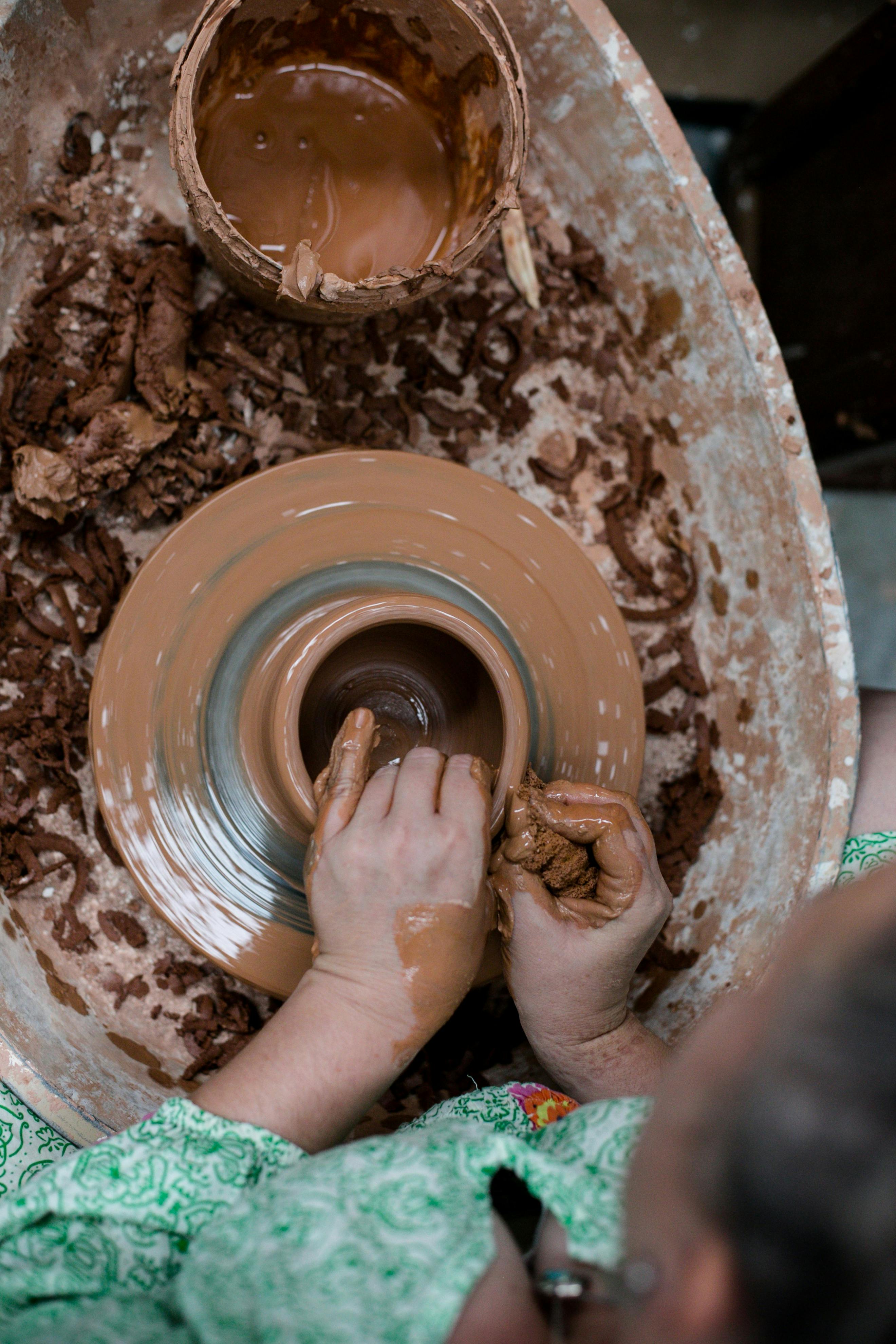 The Great Clay Throw: A Pottery Wheel 2 hour Taster
