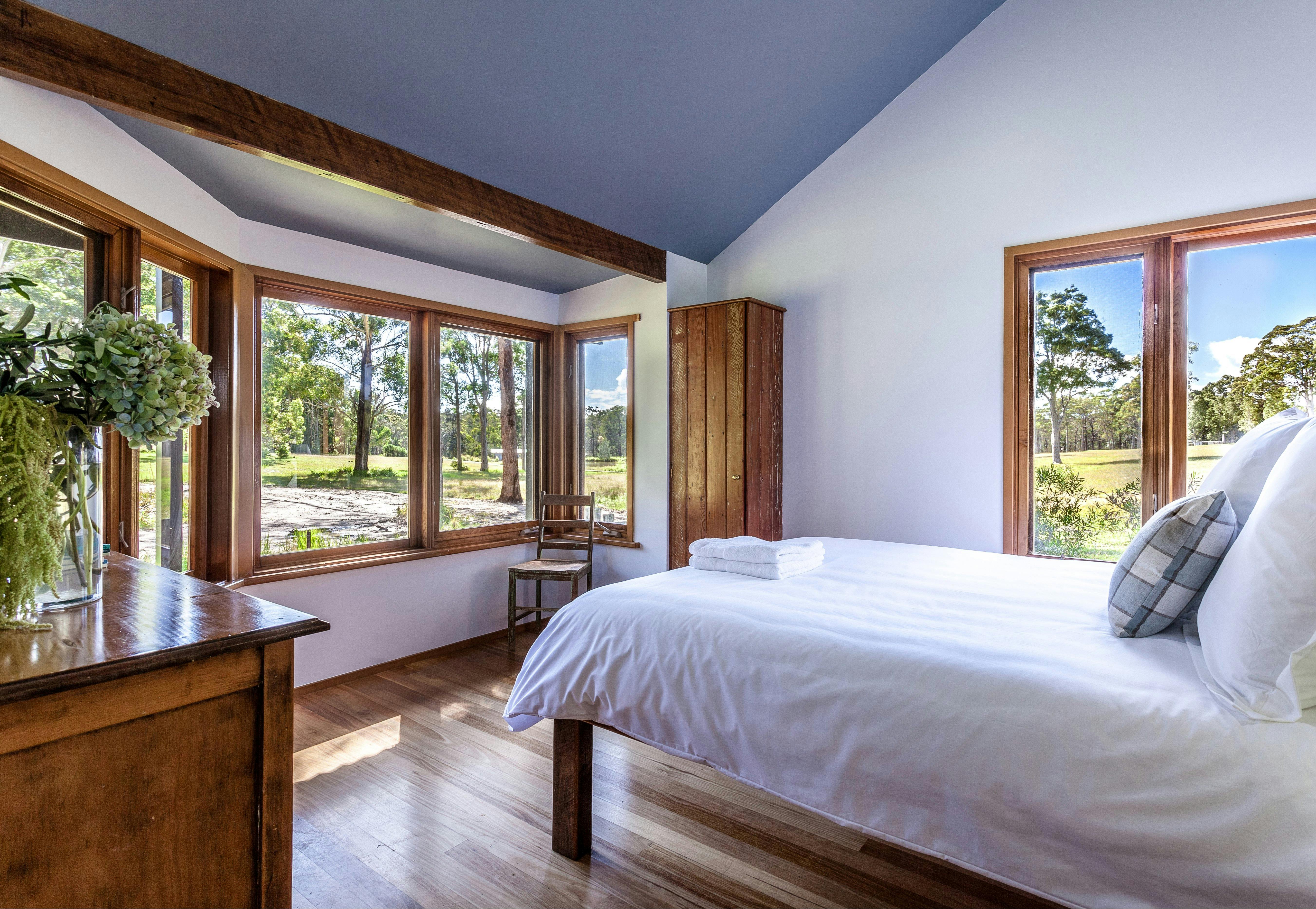 Worrowing One Bedroom Cottage - Jervis Bay