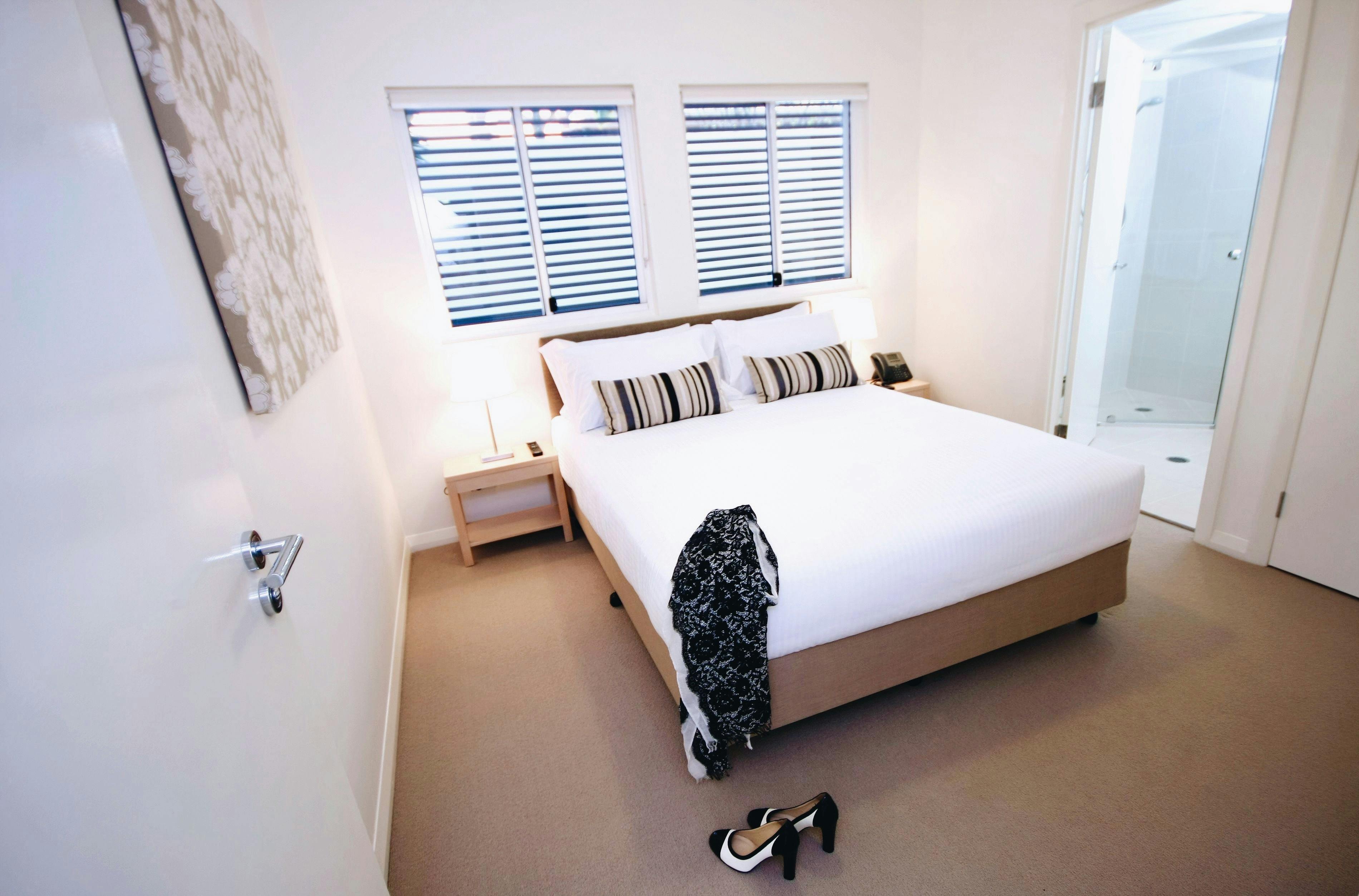 One Bedroom Apartment