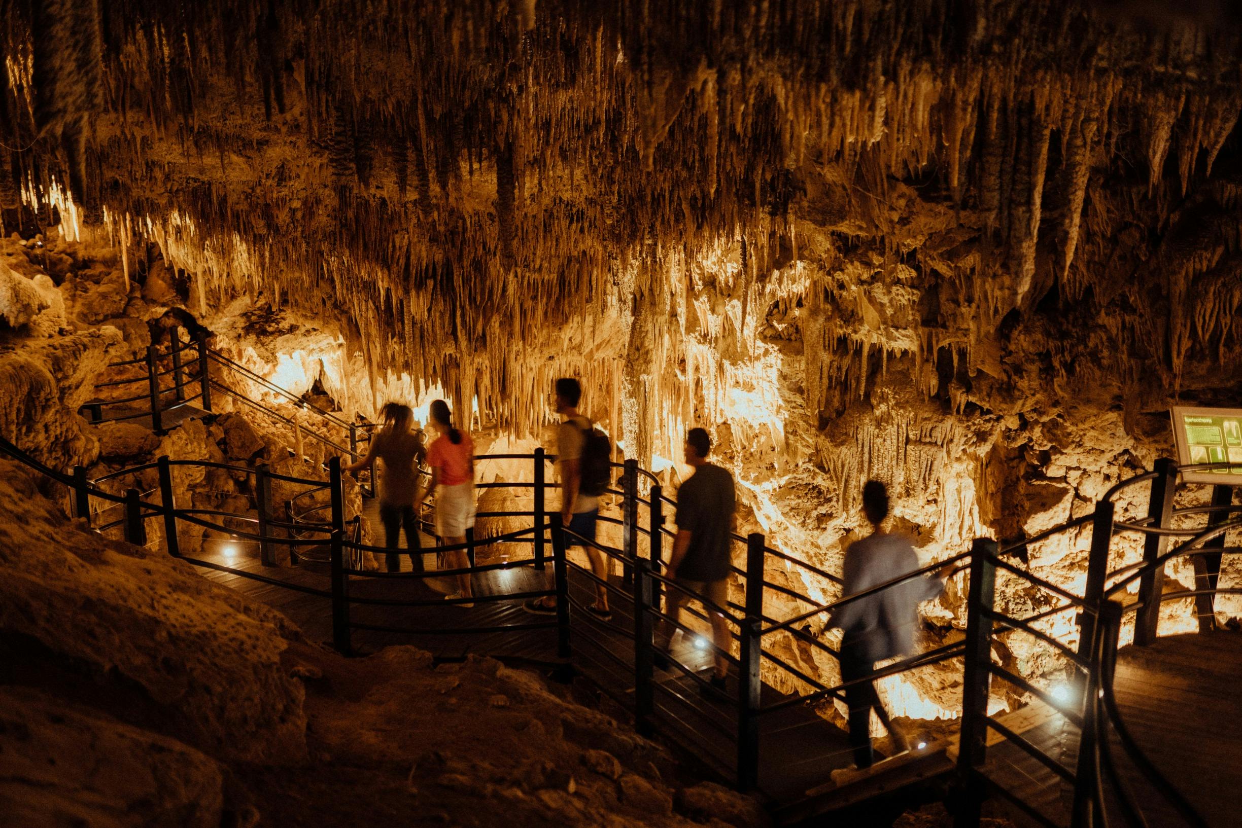 Ngilgi Cave, Yallingup