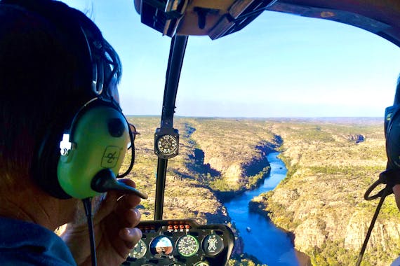 13 Gorge Scenic Flight