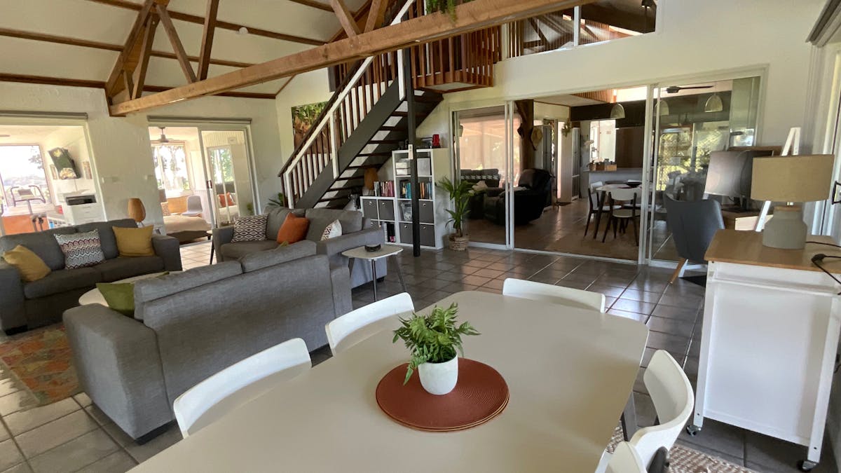 Spacious main lounge/dining area, one of multiple indoor/outdoor sitting/dining areas at the retreat