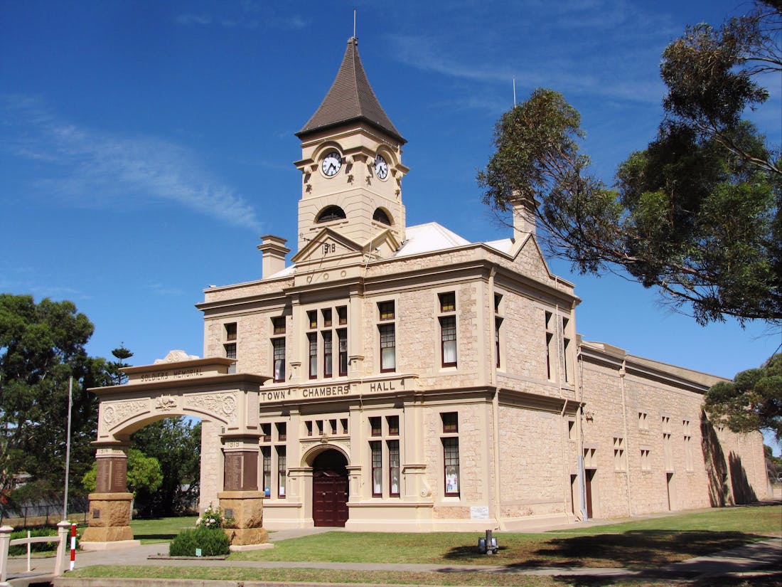 Wallaroo Historical Walking Trail Wallaroo, Attraction South