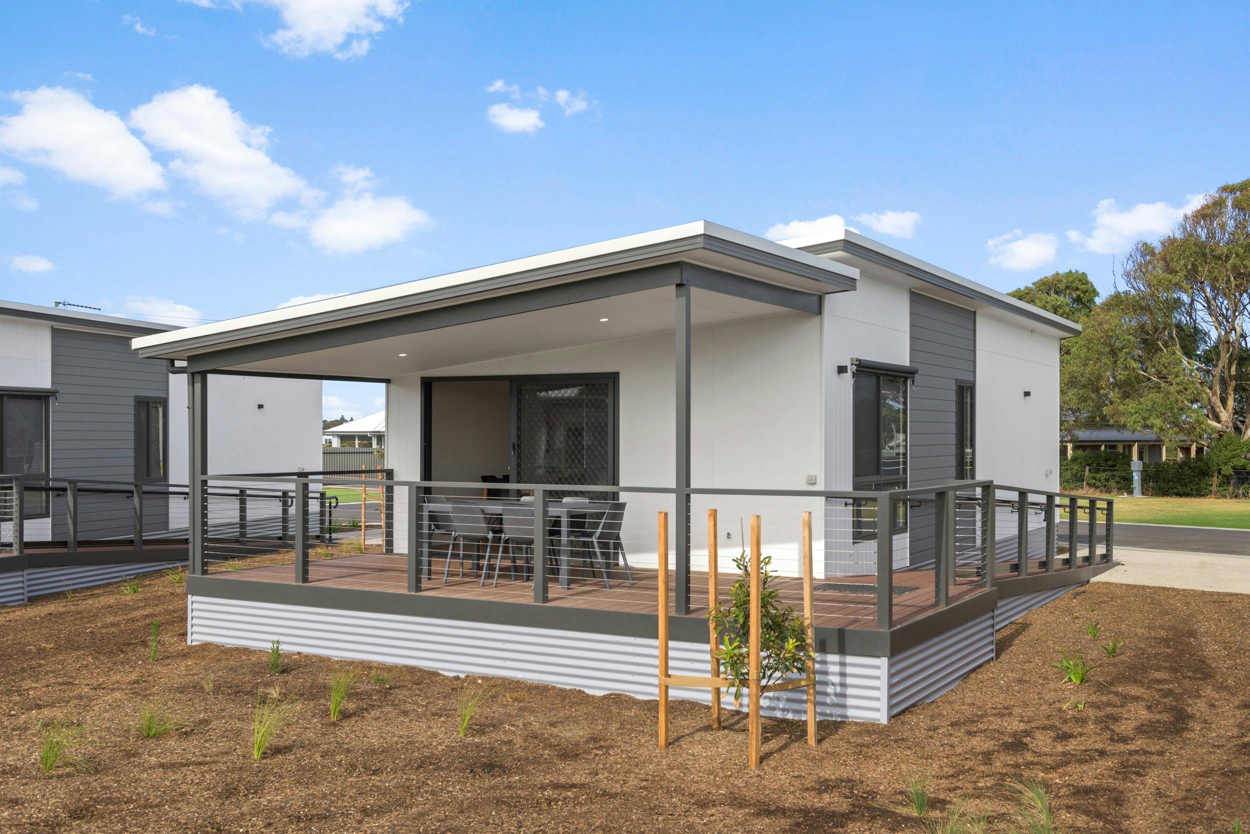 Deluxe 2 Bedroom Access Cabin