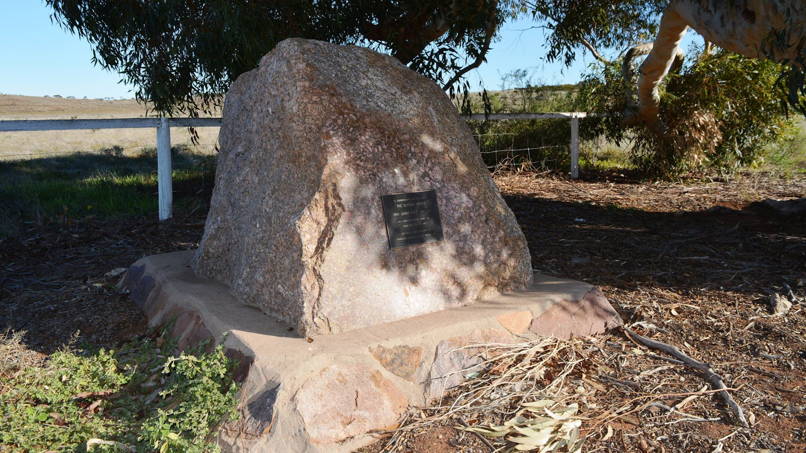 May Gibbs Monument