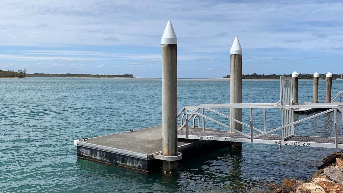Noosa River offering a variety of water sports, cafes and restaurants