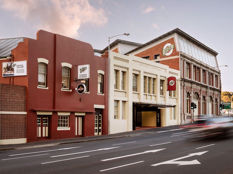 Exterior on Macquarie St