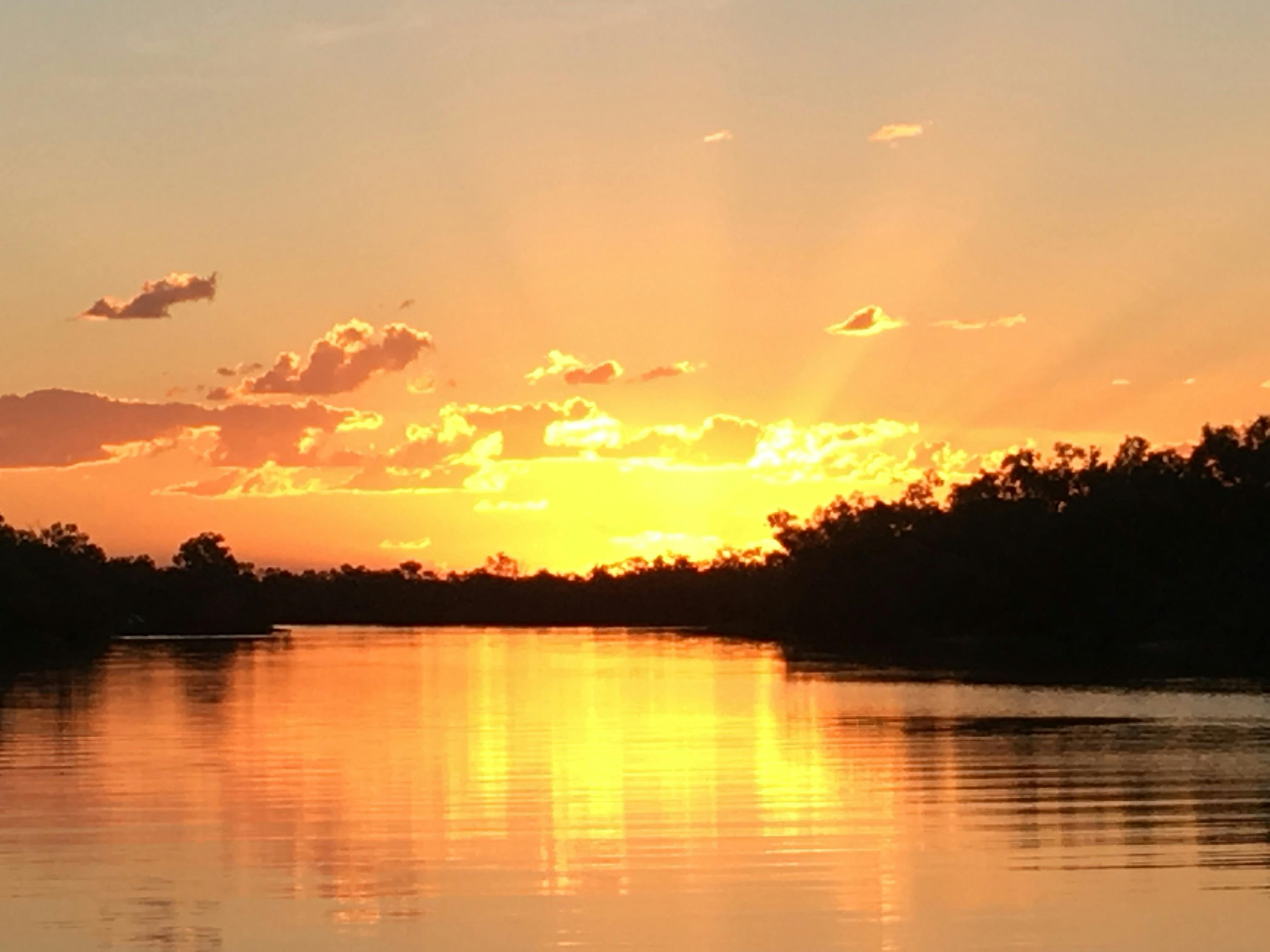 Sunset view on Smithy's Sunset Cruise