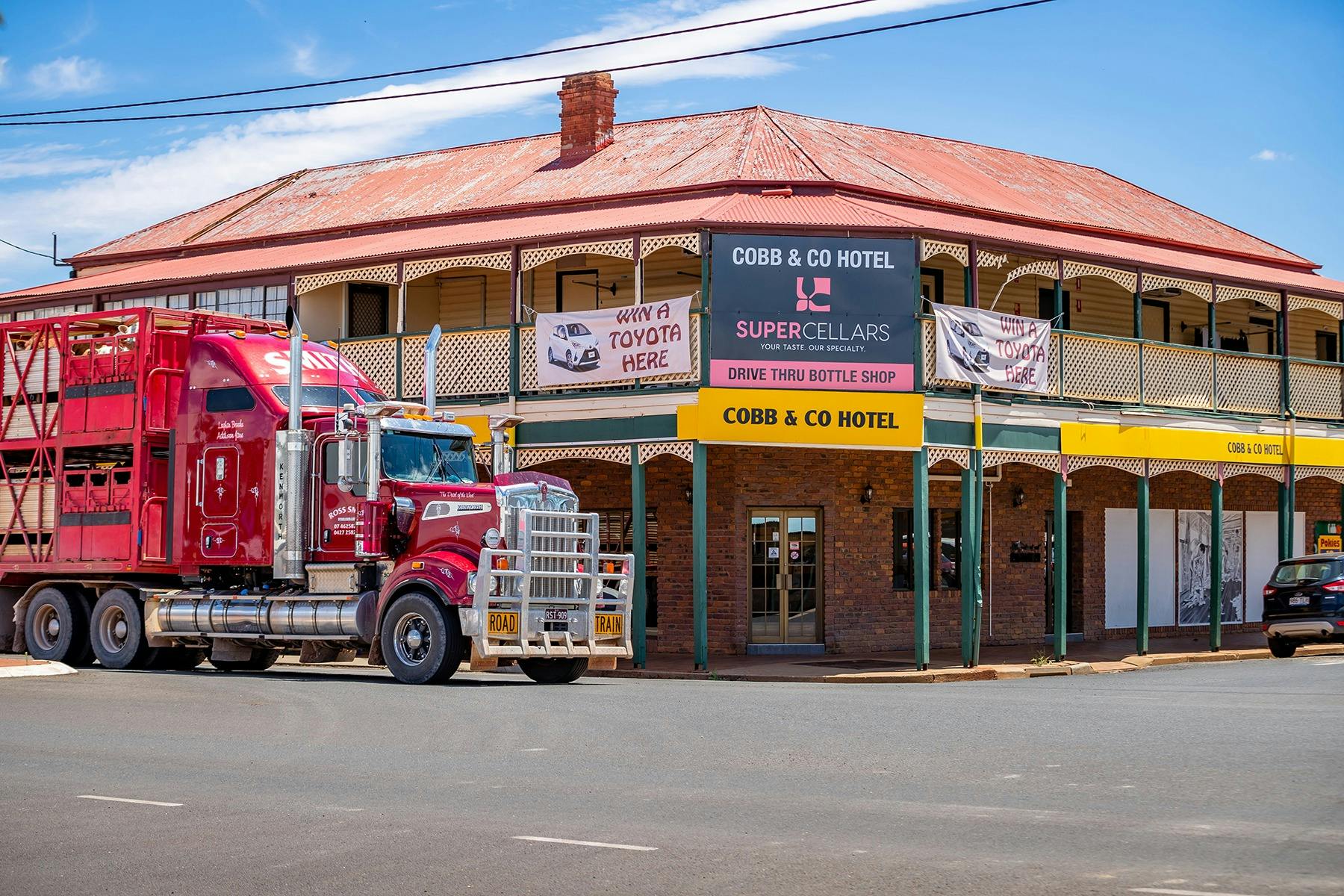cobb & co hotel st george