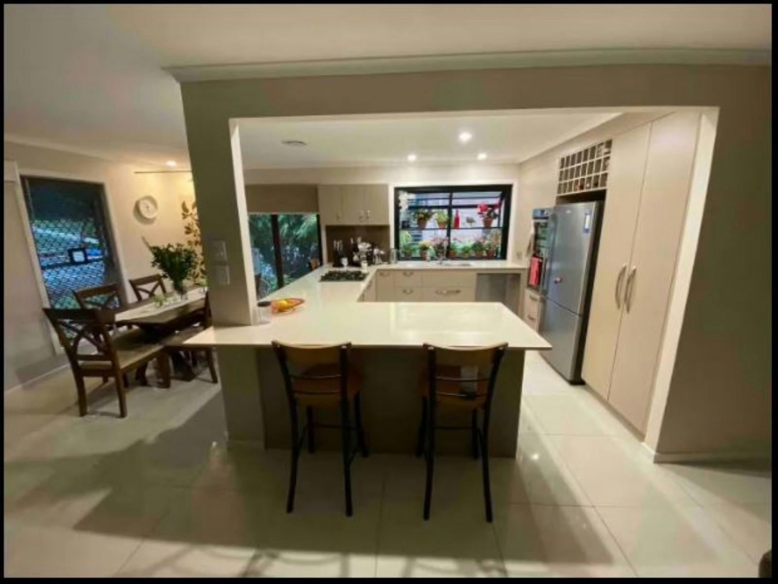 By The Beach Getaways - QLD