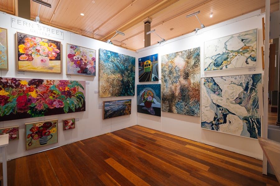 Art Exhibitions with artists Kerry Bruce Jennifer Luck Vanessa Anderson Daniel Beresford