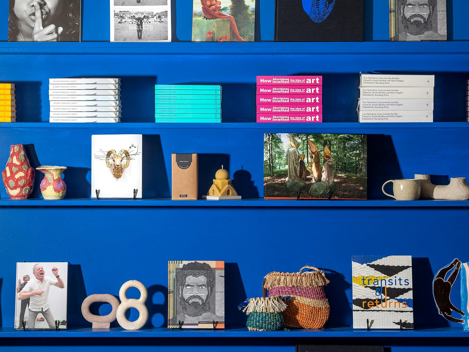 Bookshelf with ceramics and gifts Bookshelf with ceramics and gifts