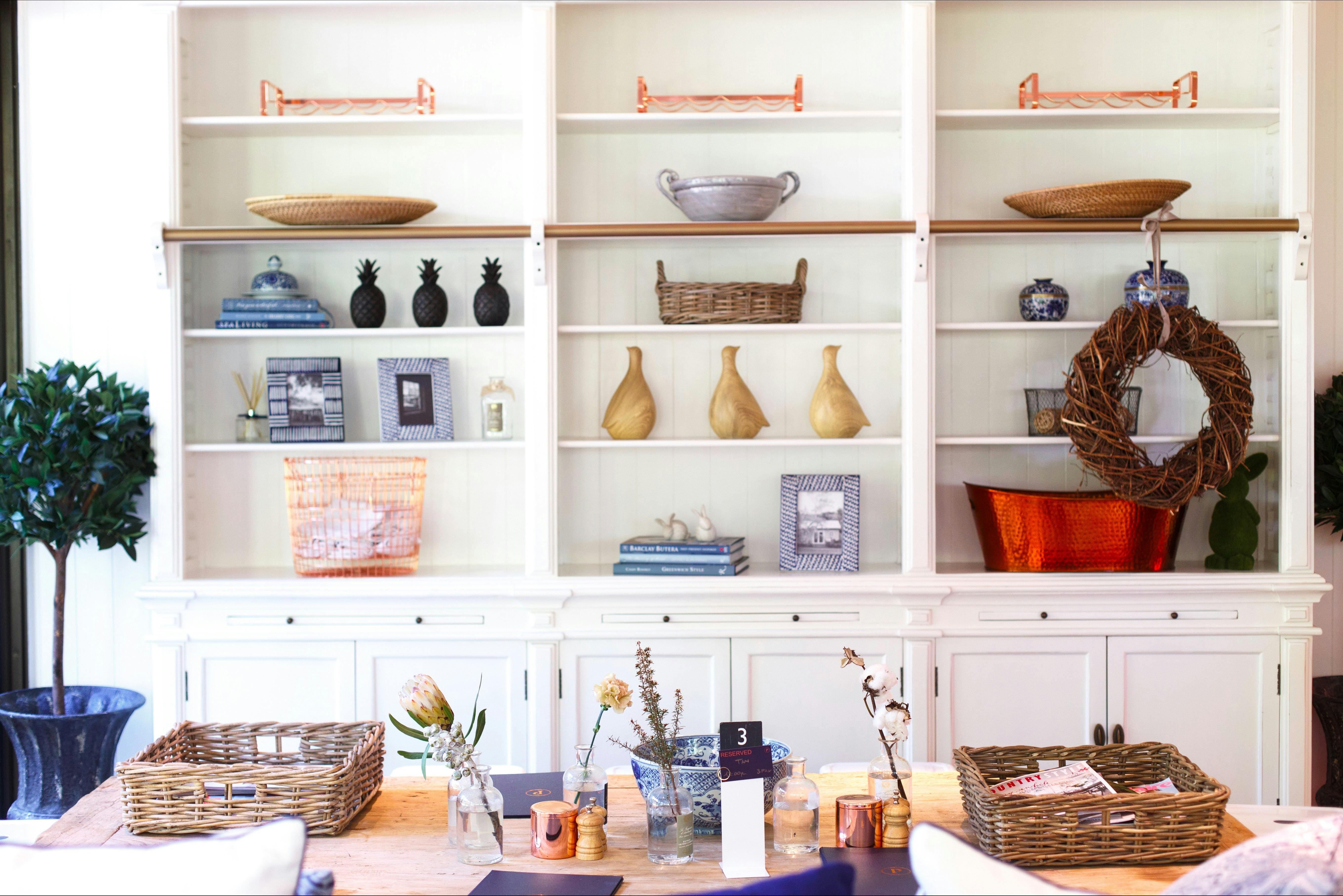 Light airy decor