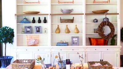 Light airy decor