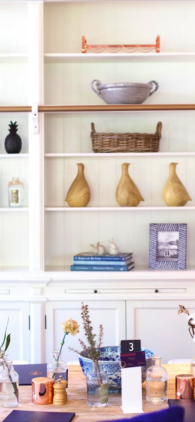 Light airy decor