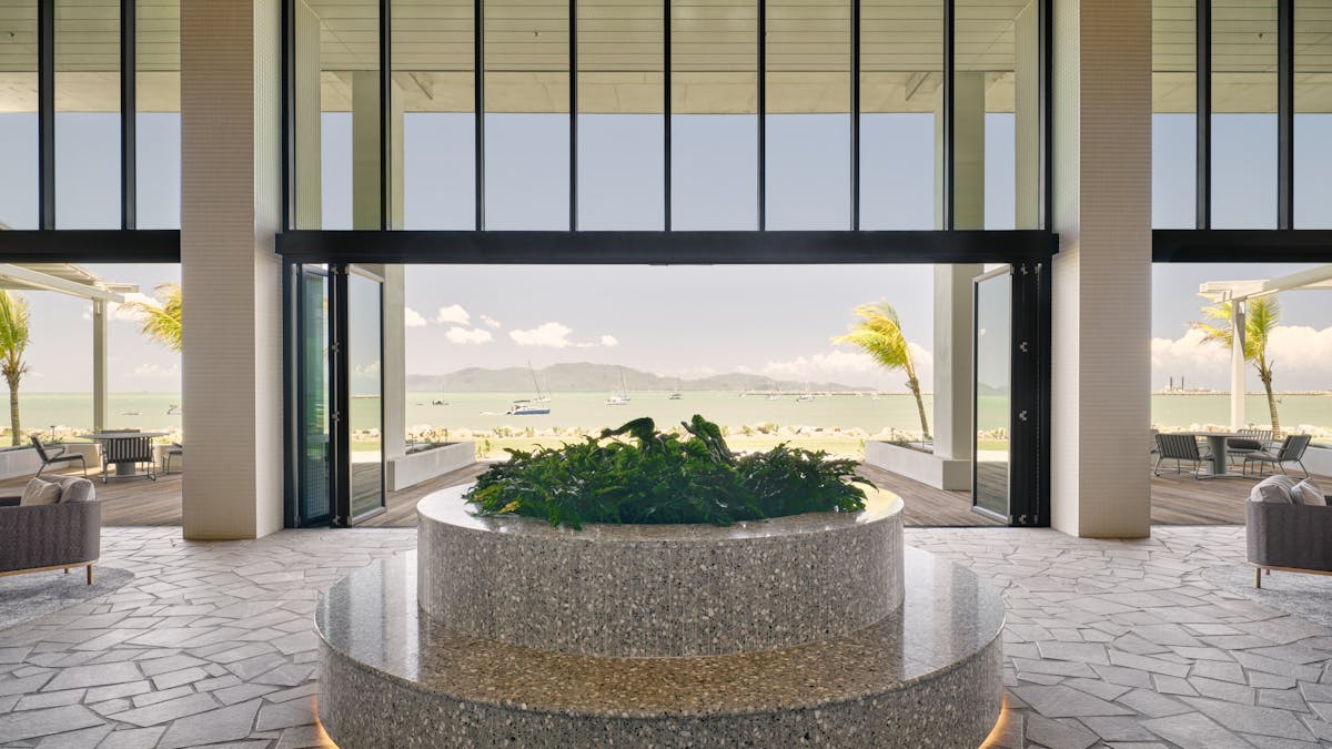 Ardo's lobby Ardo's lobby