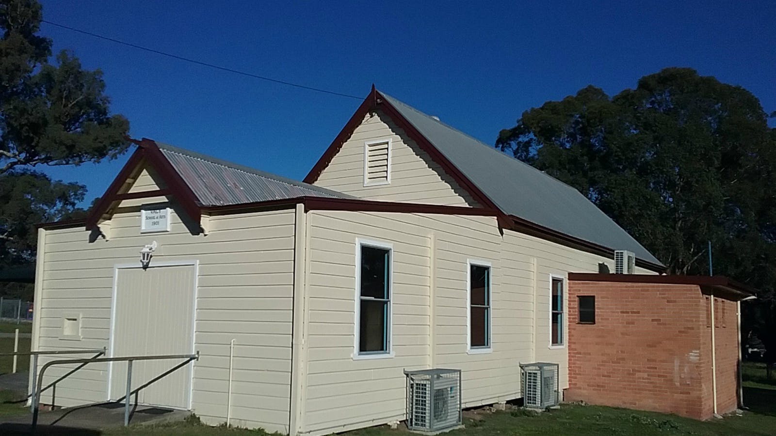 Vacy School of Arts Hall
