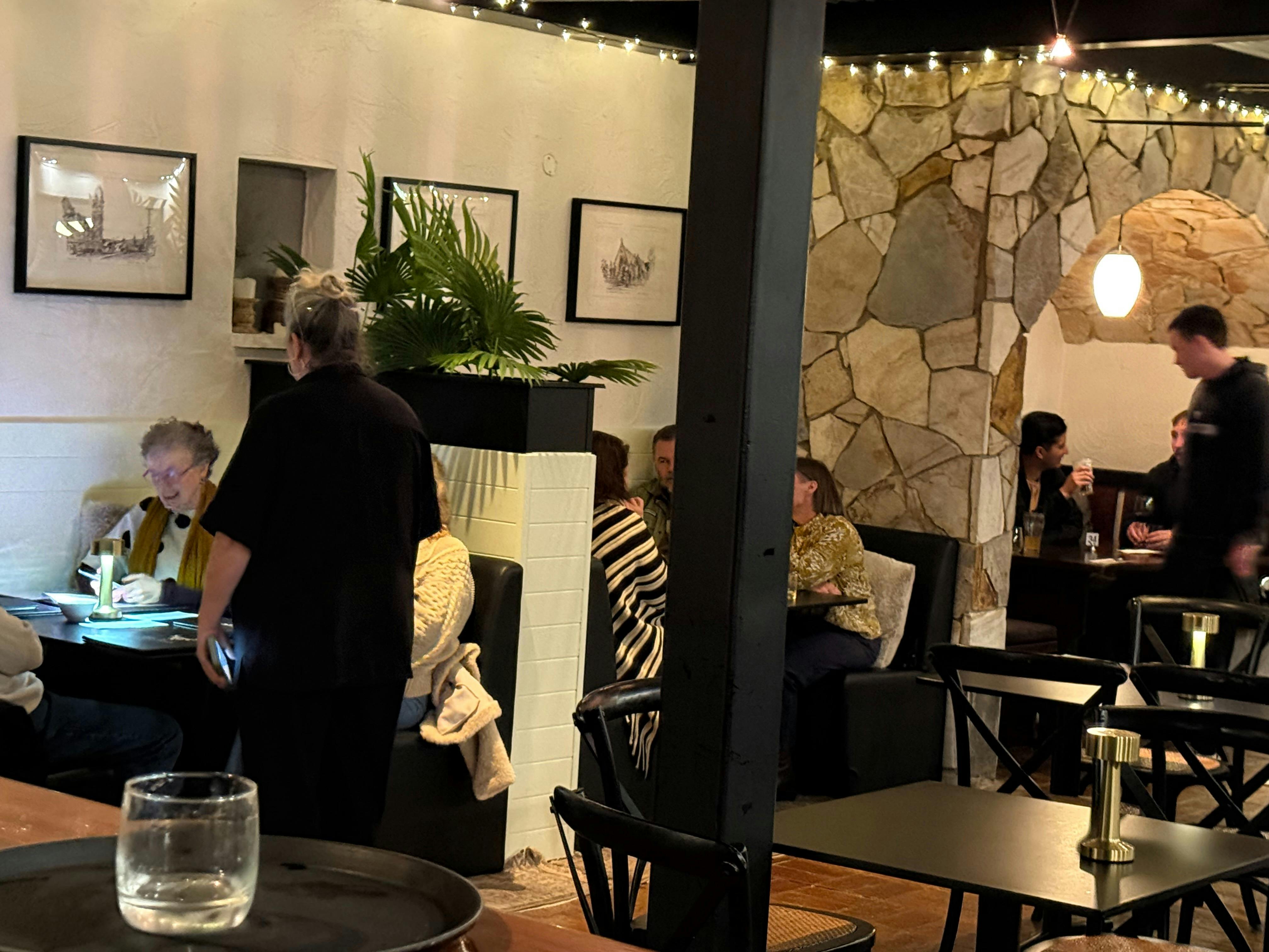 Cellar Dining - Live Acoustic Music at The Lord Lyndoch