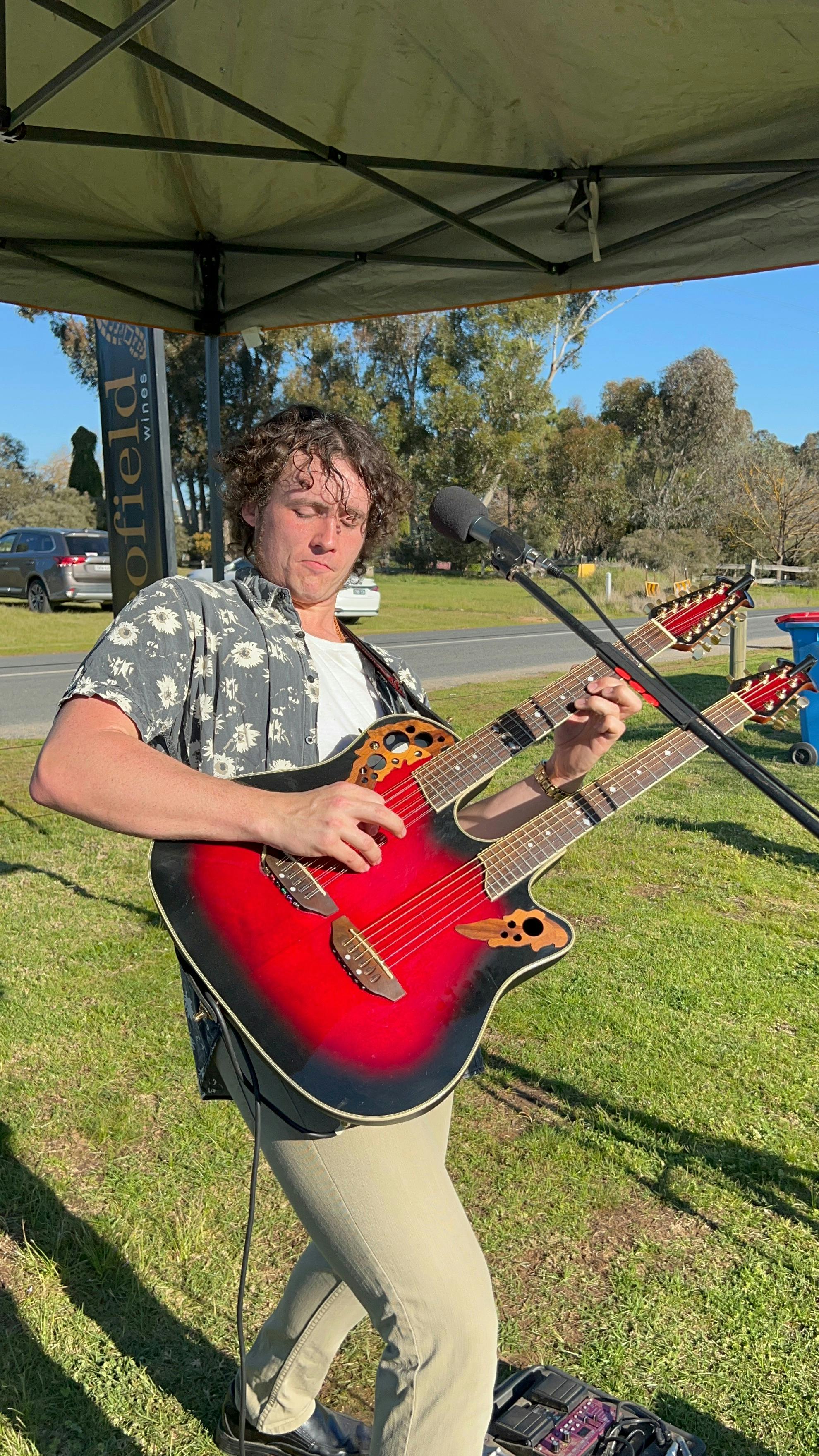 コフィールドワインズの夏の雰囲気