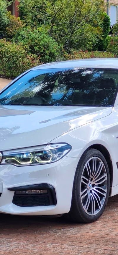 Need to travel? Book your next rider with Capital Cabs