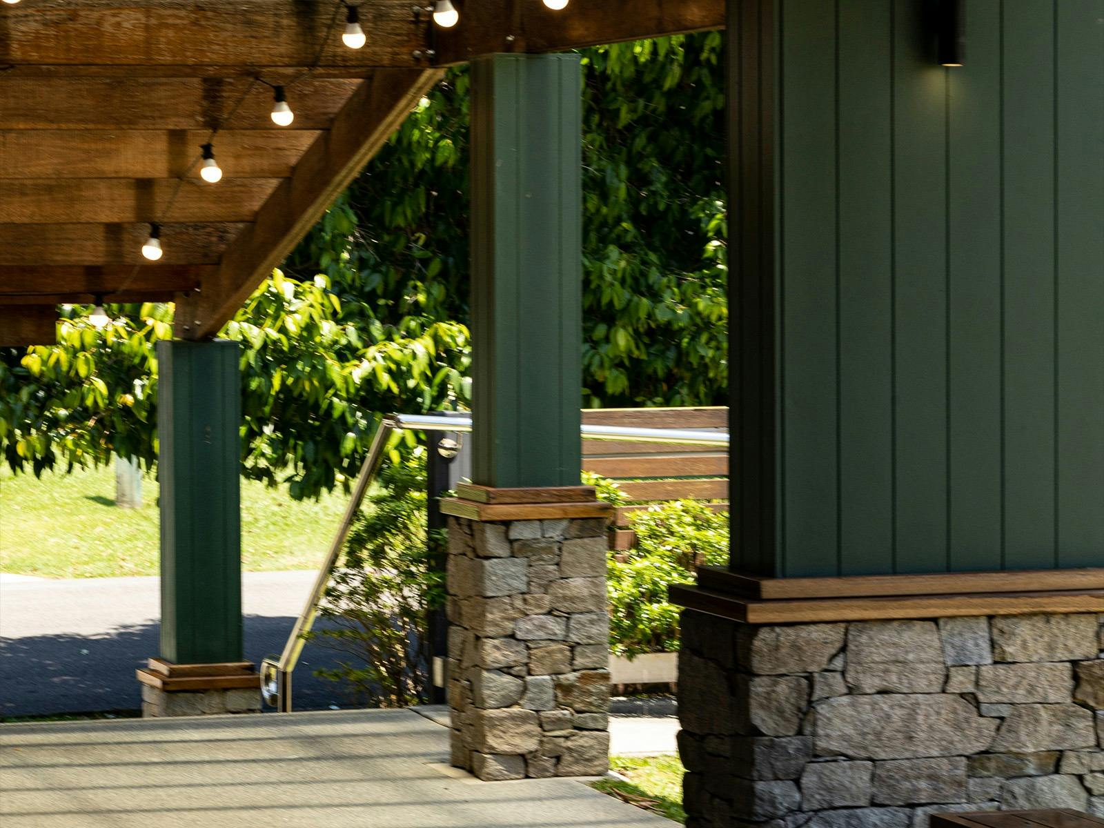 Crackerjack Entrance