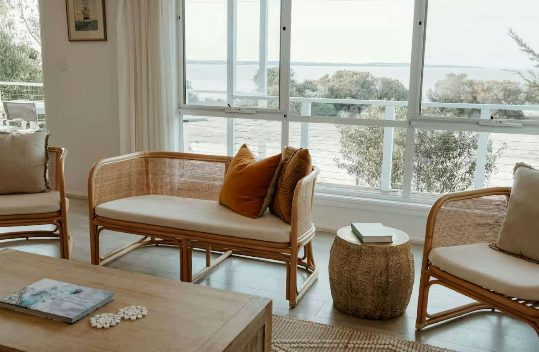 Avalon Beachfront Nepean Bay