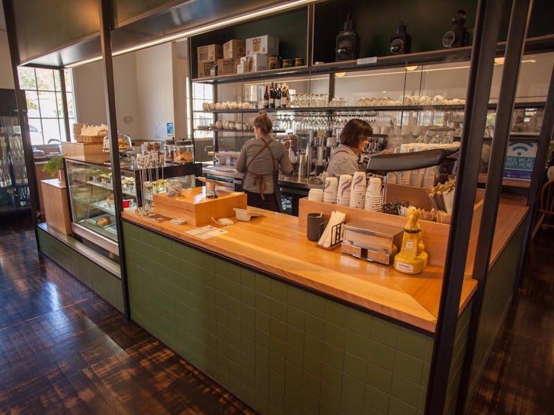 Tracks Cafe at Queenstown Station offers a large, bright, warm and welcoming atmosphere