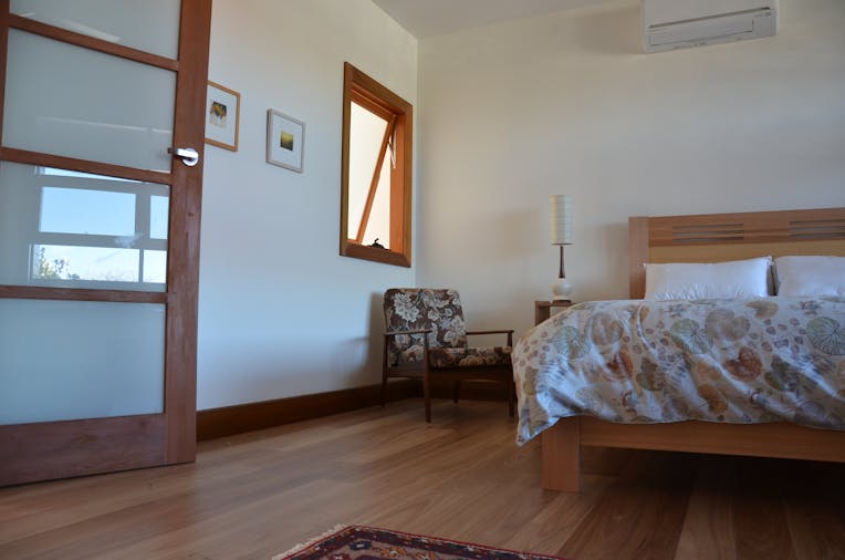 Gaff studio apartment
