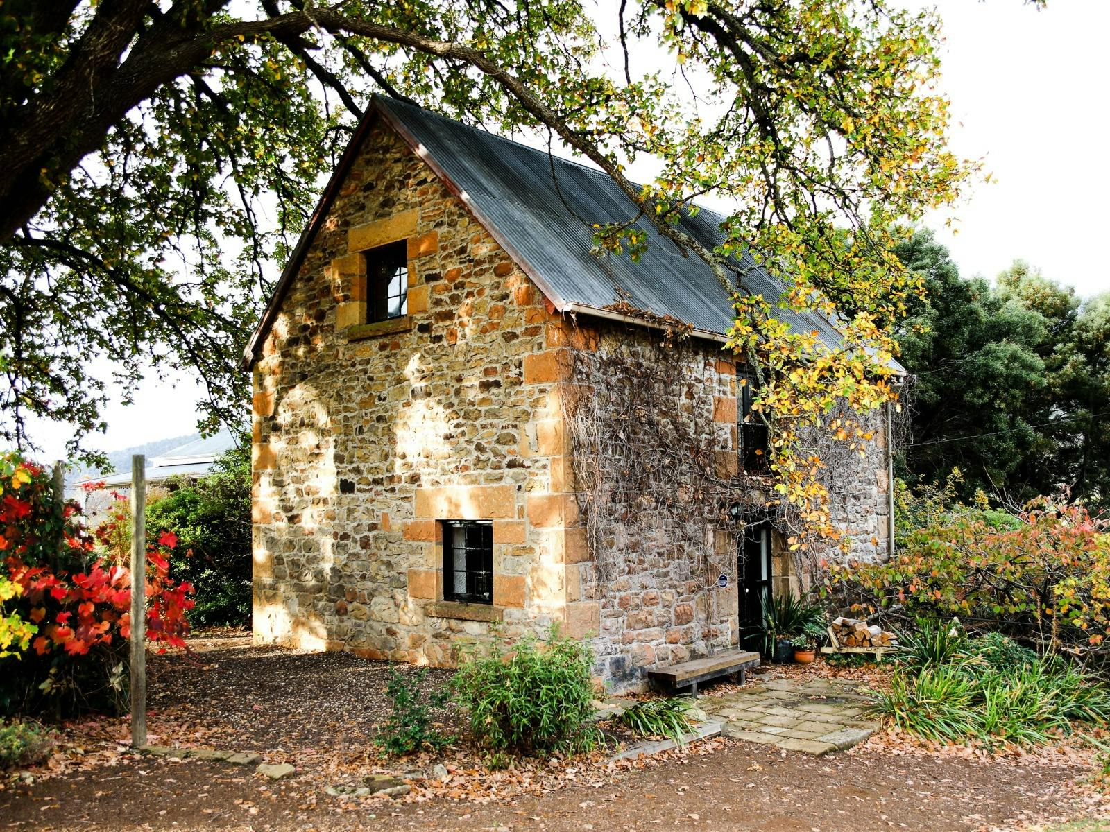 Farmhouse picnic and historic stable stay image