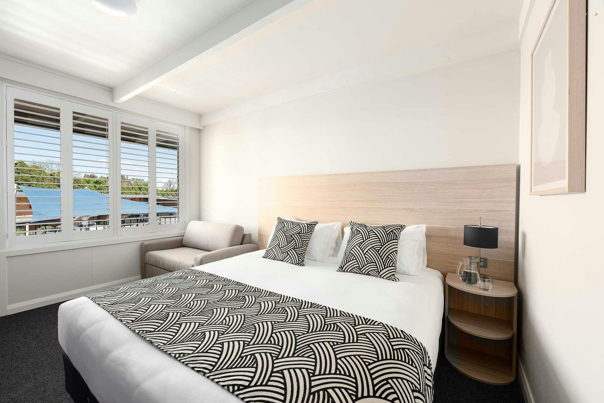 Newly renovated Premium King Room at the Panorama Bathurst