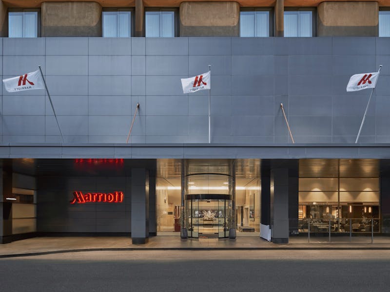 Exterior shot of Melbourne Marriott Hotel