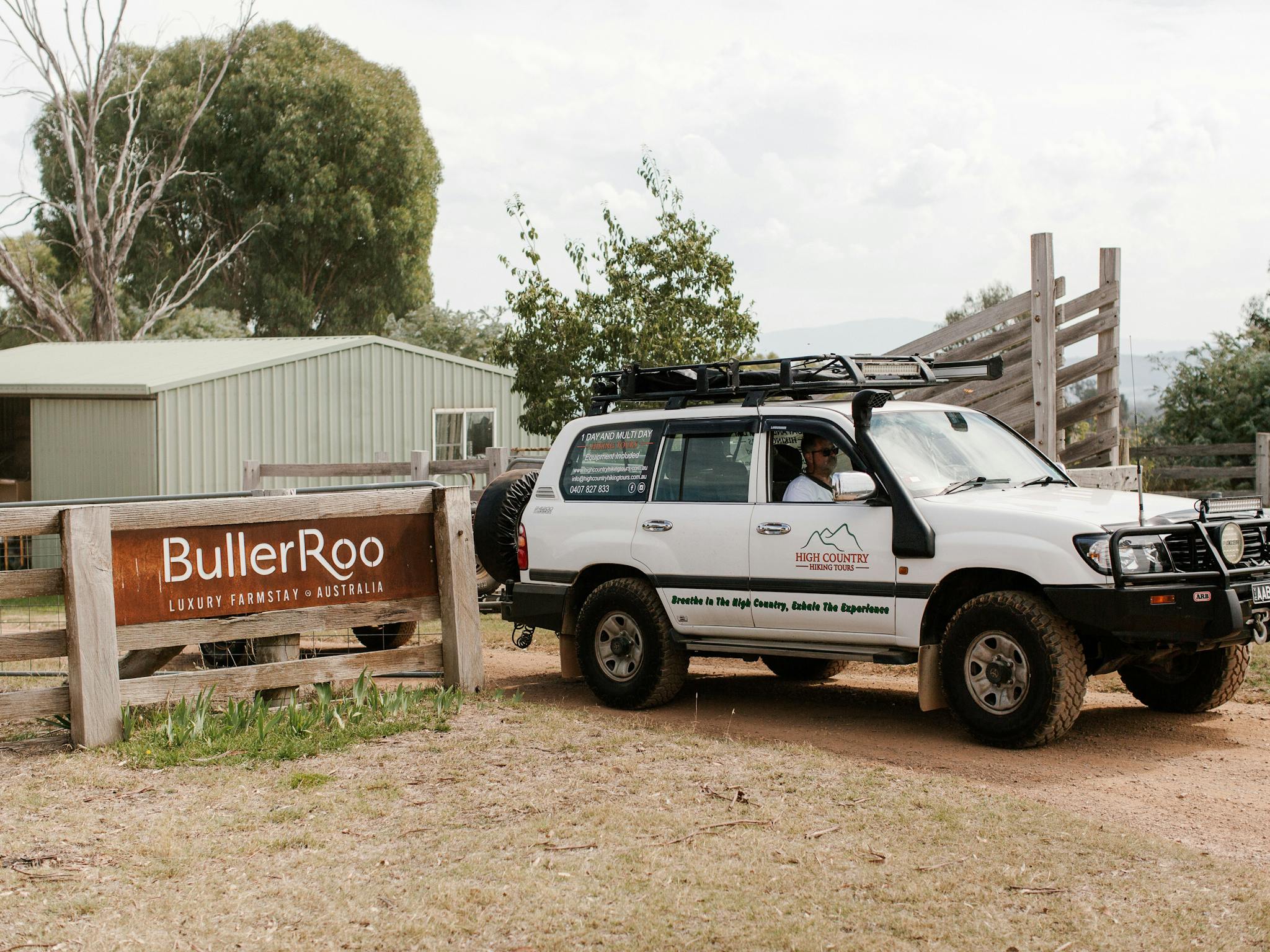 High Country Hiking Tours vehicle departing BullerRoo.