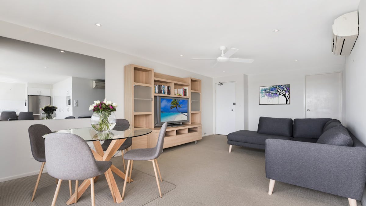 Wharf Lodge