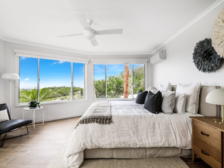 Byron Pacific Vista - Byron Bay - Master Bedroom