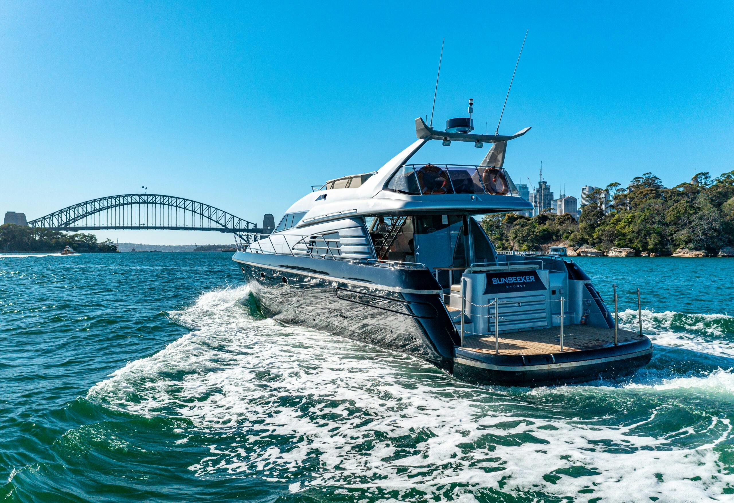 Sydney Yacht Club Luxury Boat Hire