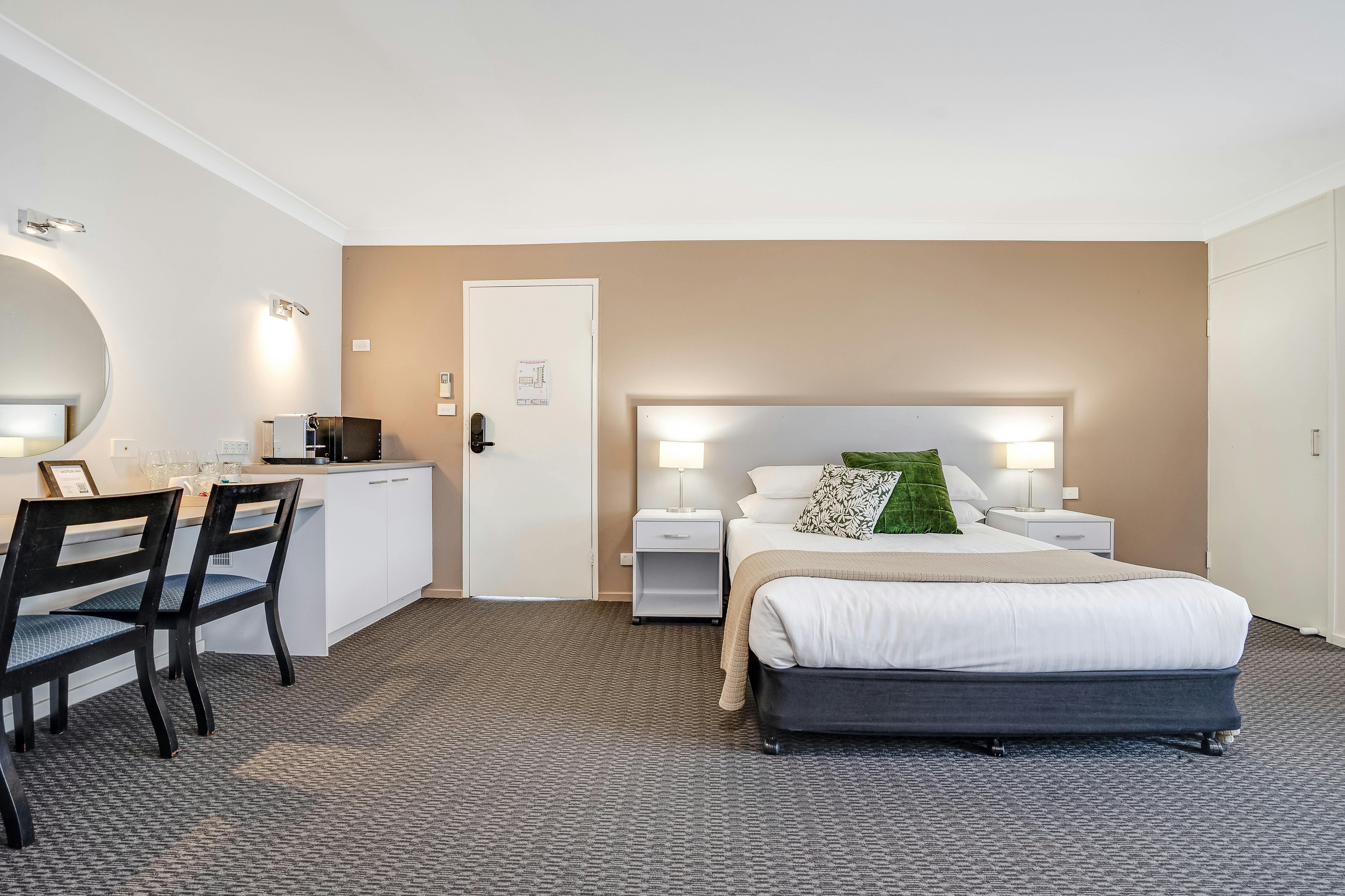 亞當斯敦伊麗莎白汽車旅館