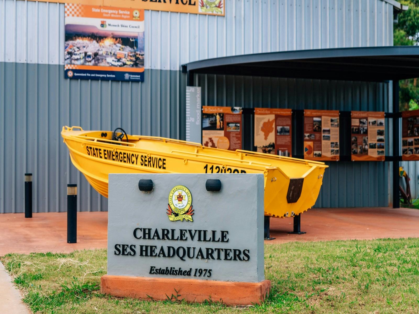 Charleville SES Shed - Flood Display