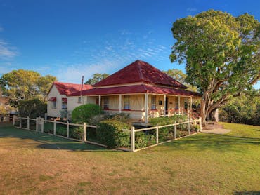 Mayes Cottage Kingston
