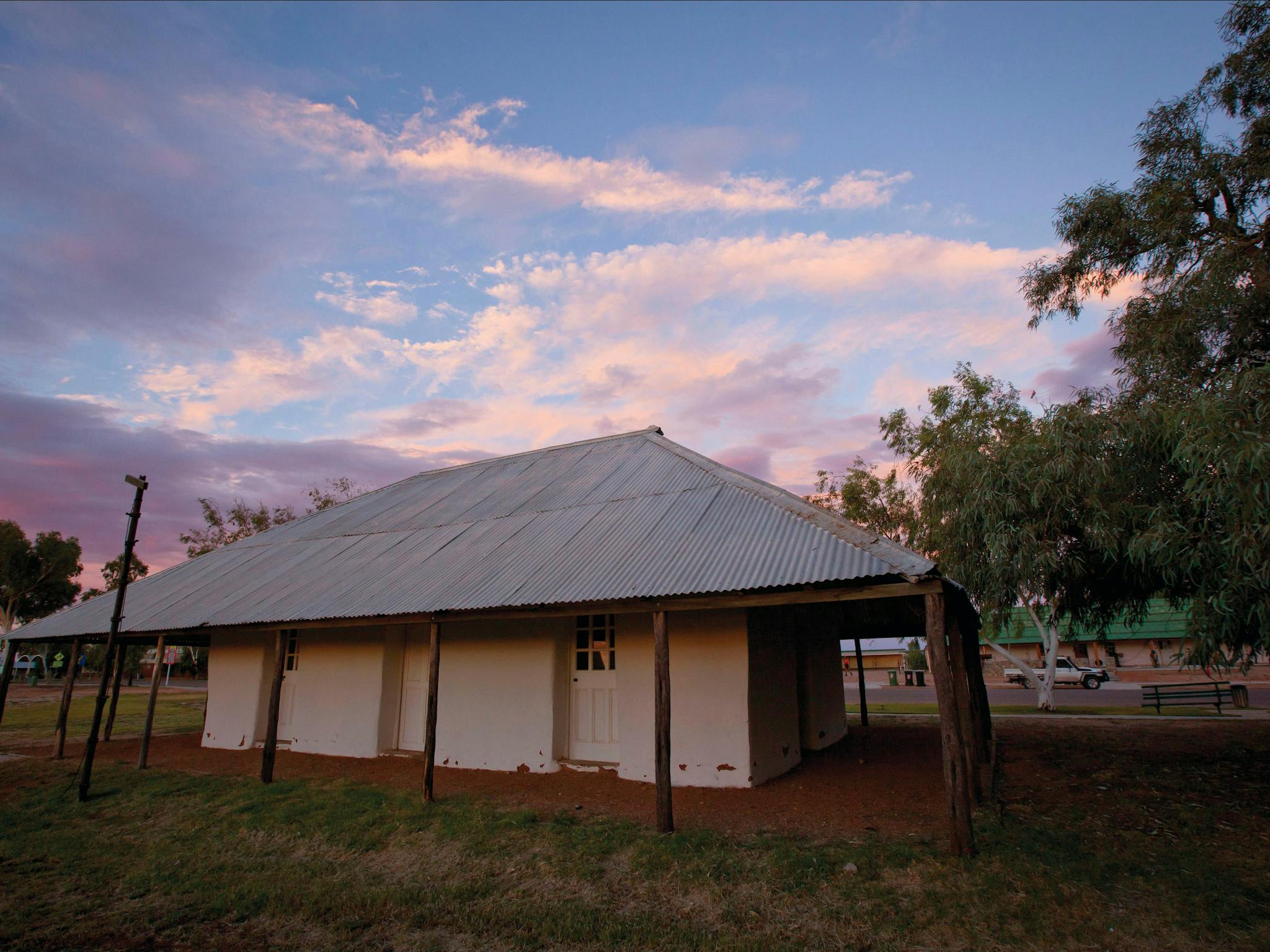 Bedourie Mud Hut Bedourie Mud Hut