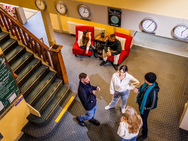 YHA Blue Mountains (Katoomba) hallway