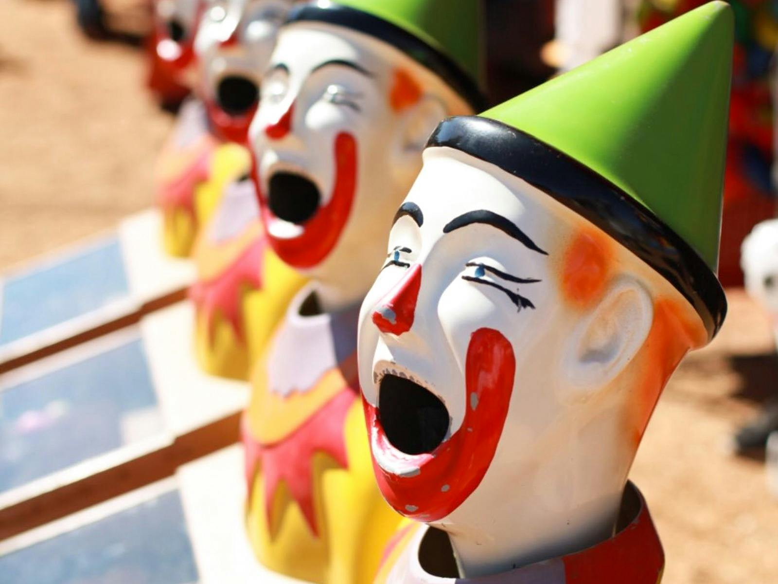 Laughing Clowns game at the Barellan Show.