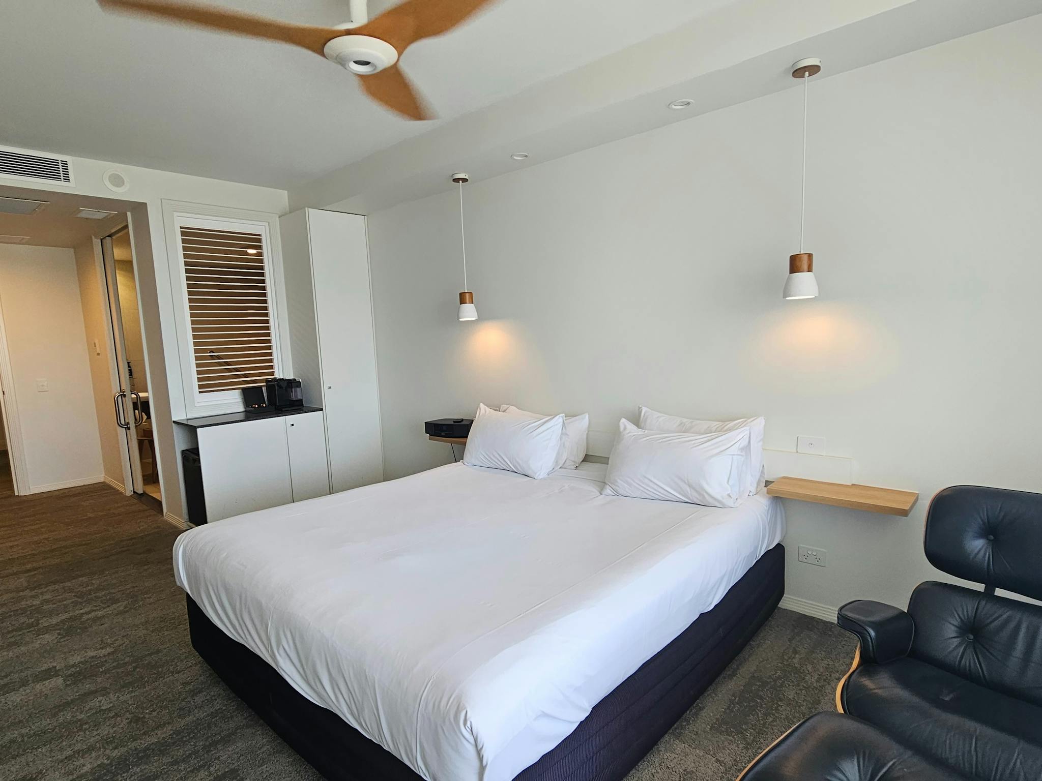 Heart Hotel and Gallery Whitsundays Accessible Room Heart Hotel and Gallery Whitsundays Accessible Room