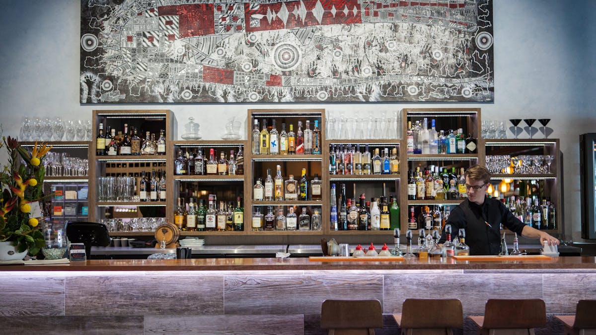 Bar