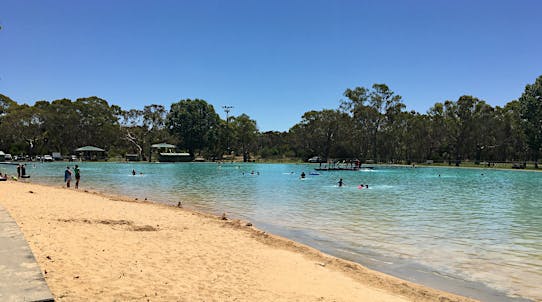 Naracoorte Swimming Lake - Naracoorte, Attraction | South Australia